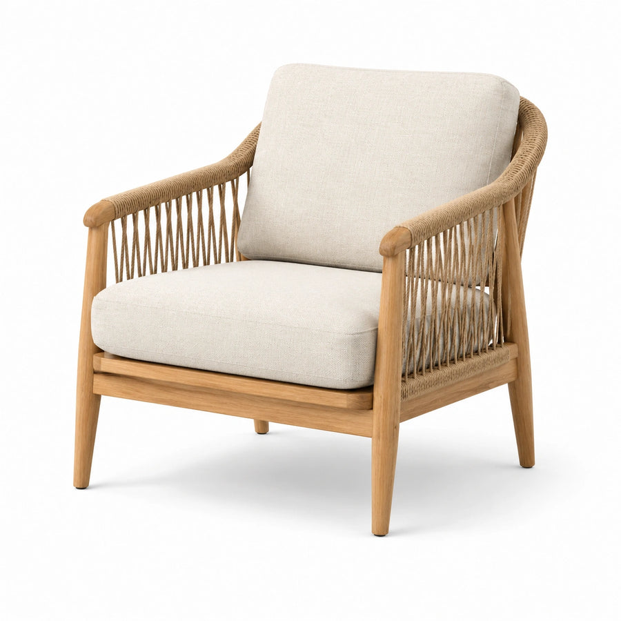Fauteuil en bois de chêne avec coussins en tissu beige